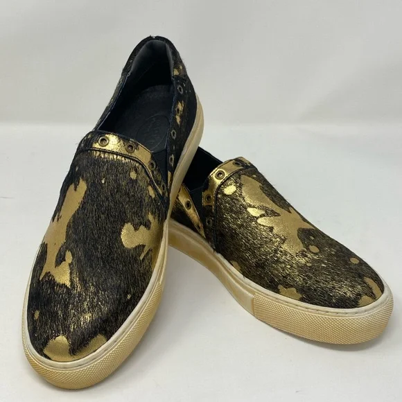 Chocolat Blu Women’s Aged Flats Size 37 Never Worn Model - Picture 2 of 4